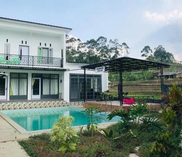 Ciwidey Villa | Princess Villa