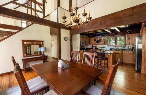 Becket House | Pristine Home In Becket Woods