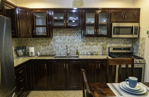 Tunapuna-Piarco Apartment | Private 2 bedroom apartment - 10 mins from Airport