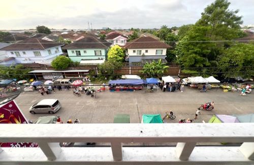 Tha Raeng House | Private 3rd Floor Room