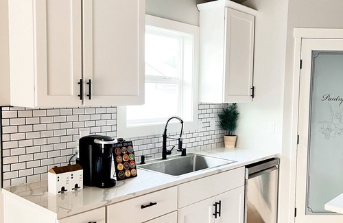 Grandview House | Private Artsy Getaway - m/s Prosser, Sunnyside