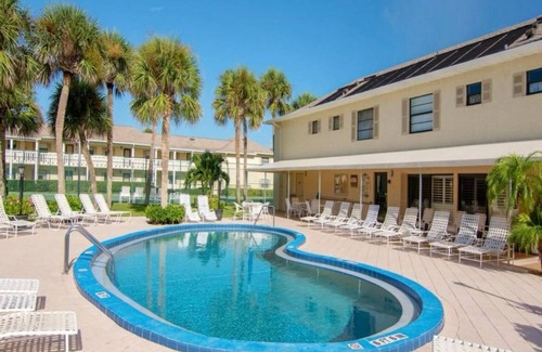 Indian River Shores Condo | Private Beach Access - 2 min walk from unit!