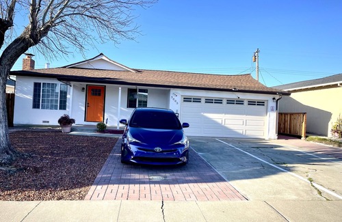 East San Jose House | Private bedroom Silicon Valley San Jose #1 with free parking