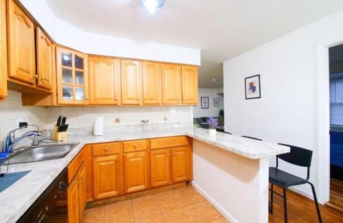 Marion Apartment | Private Bedroom with Shared Amenities mins to NYC