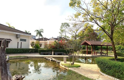 Sihanoukville City Centre House | Private Bungalows with direct access to private beach and peaceful garden.