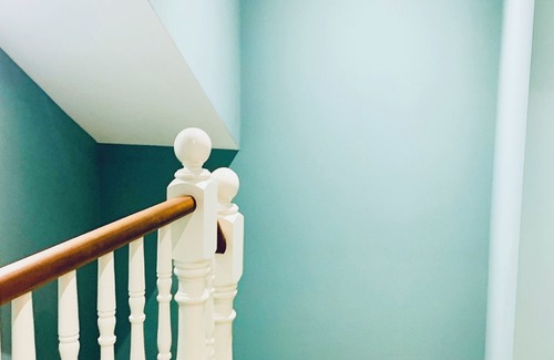 Stroud Green House | Private Comfortable Loft Apt in Superb Period Home 5 mins walk to Finsbury Park