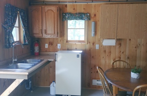 Manitoba Cabin | Private cottage with guest cabin, RV Hookup, and hot tub near Whitemouth Lake
