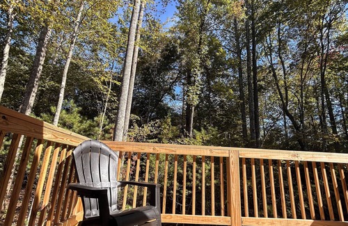 Flat Rock Apartment | Private Deck Studio Apt w/ AC in charming Flat Rock near Hendersonville, Saluda.