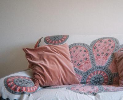 Dundonald House | Private Entrance Double Room- 15 Mins to Belfast City