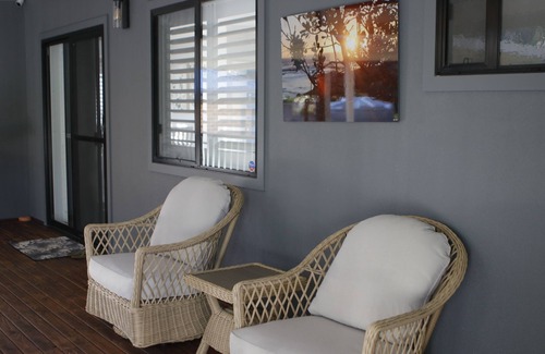 Umina Beach House | Private family spa, pet-friendly, coastal