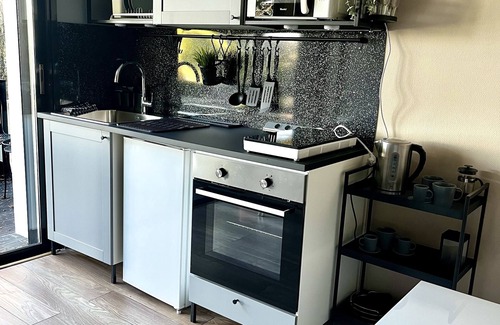 Cap-d'Antibes House | Private Guest House on Cap d'Antibes with sea view, Pool and parking !