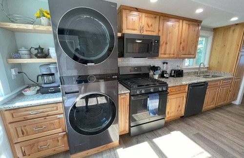 Lochmere House | Private Lakefront Winnisquam Home - Dock, Dogs, Kayaks, Fire Pit, Ample Parking