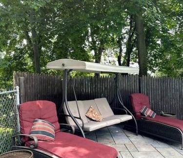 Newton Villa | Private, large villa with heated pool for the summer