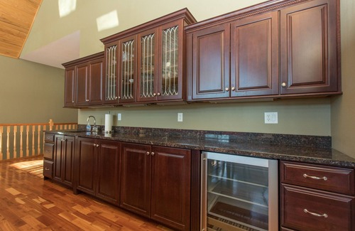 Alexandria House | PRIVATE Luxury Lake Home with 5+ BR and Gourmet Kitchen-22 Foot Pontoon Included