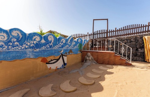 Adeje Villa | Private Luxury villa with Jacuzzi, Beach Bar, Pool