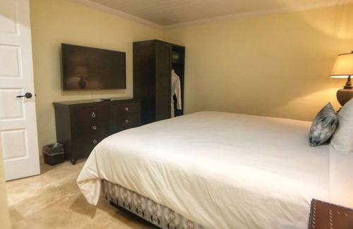 Christiansted Hotel | Private Modern Suite Nestled in the Heart of Historic St. Croix