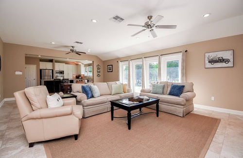 Weimar Other | Private Nature Retreat with Fishing & Pickleball