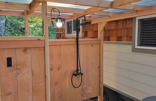 Marcola Apartment | Private pet friendly, No cleaning Fees