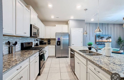 Loughman Resort | Private Pool 5BR Solterra Retreat by Disney