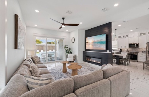 Tang-O-Mar House | Private Pool and Spa! Game Room! Elevator! Grill! Bikes! Sleeps 44!
