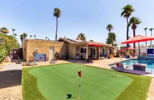 Vista Norte House | Private Pool and Putting Green Palm Springs Home!