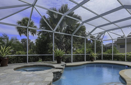 Imperial Lakewood's House | Private Pool and Spa. Golfing Cedar Shores