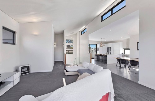 Blue Bay House | Private Pool Luxury at Serene Beachside Escape