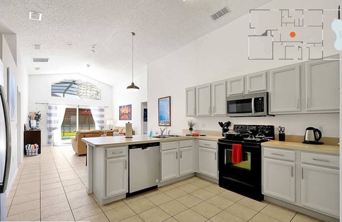Kissimmee House | Private Pool Oasis With King Bed