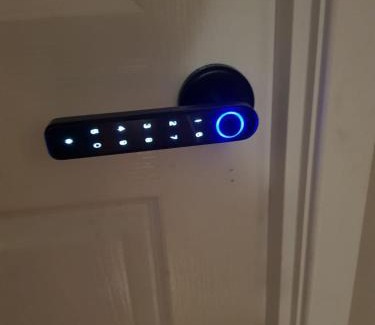 Craigieburn House | Private Room 3- The Smart Stay