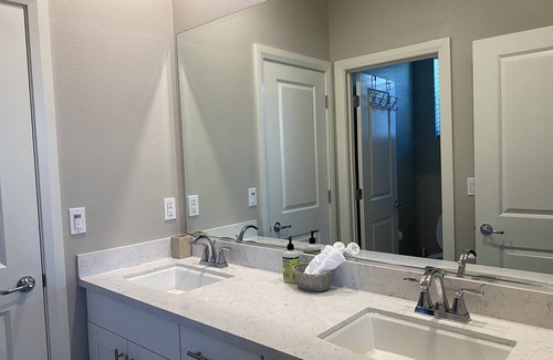 Milpitas House | Private room in a luxury home within Silicon Valley