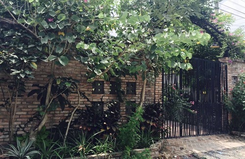 Hoa Thanh House | Private room in a romantic farm house in Tay Ninh
