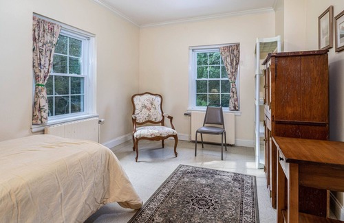 Lancaster House | Private Room in Grand Estate w/ Separate Entrance
