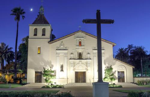 Monta Loma House | Private Room with Shared Bath