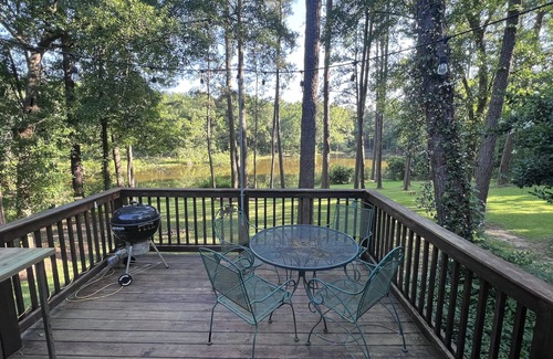 Evans House | Private Rustic 3BR Quaint Cottage on Pond in woods - Close to Evans Town Center