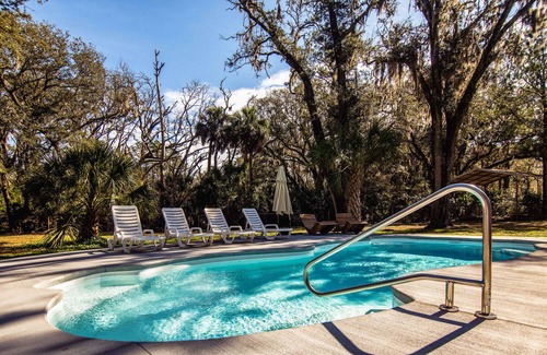 Edisto Island House | Private Showplace w/ Pool; Multiple Decks; Poolside Gazebo; 3 Miles to Beach Access; Cable TV/WiFi