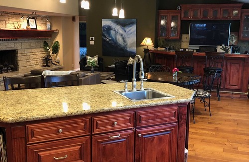Country Club House | Private single-story home conveniently located