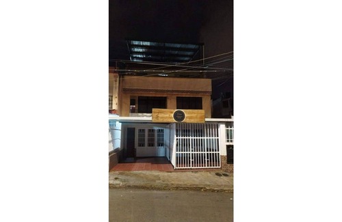 Ibague Apartment | Private / Smart Lock / Central