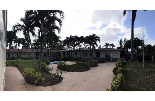Pompano Beach Apartment | Private Suite # 4, five minutes walk to beach.
