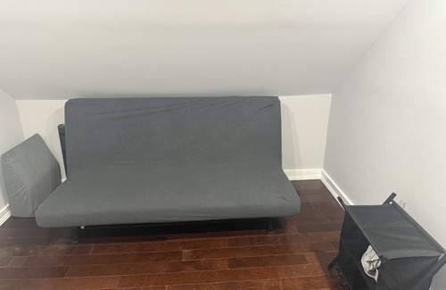 West New Haven Apartment | Private Third-Floor Attic Apartment Full Kitchen King Bed Backyard Access