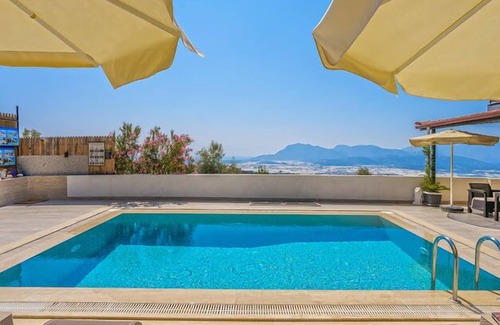 Uzumlu Villa | Private Villa with stunning views and heated pool Book your dream holiday now!
