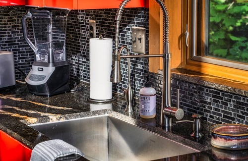 Townsend Cabin | Private*Zen*SwimSpa*ChefKitchen*