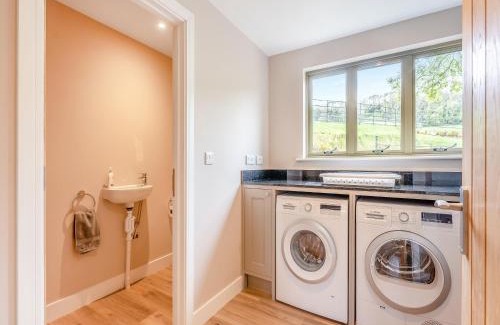 Ventnor House | Property 4 - Uk44924