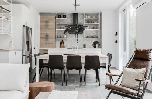 Morin Heights Ski Chalet | Propriété de luxe avec spa