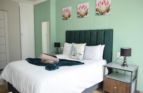 Newcastle House | Protea Guesthouse