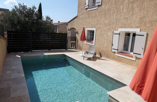 Martigues Villa | Provençal House with swimming pool, 4 bedrooms, garden, air-conditioning, 9 pers