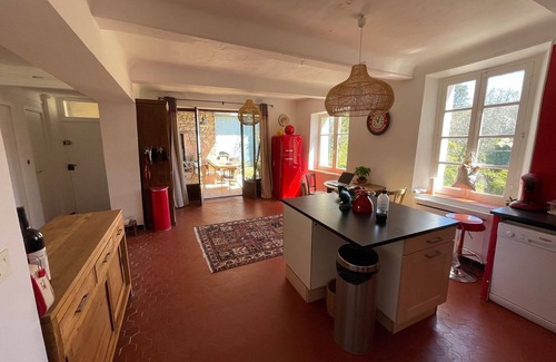 Vinon-sur-Verdon House | PROVENCAL MAS WITH SWIMMING POOL IN A VILLAGE IN THE ARRIERE PAYS VAROIS