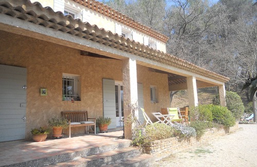 La Bouilladisse House | PROVENCALE HOUSE WITH POOL IN THE PINE FOREST, BETWEEN CASSIS AND AIX EN PROVENCE