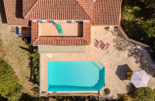 Saint-Raphael House | Provenzalische Villa l'Olivier - mit Terrasse und privatem Pool by Riviera HomeLife