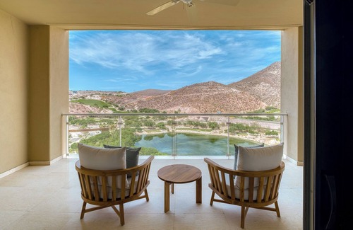 La Paz Apartment | Puerta Cortés Residences by Lumina