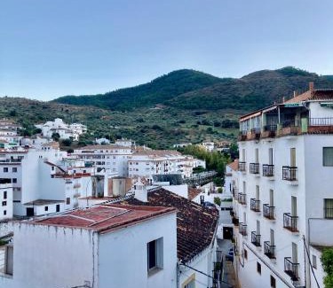 Tolox Apartment | Puerta de la Villa Apartamento
